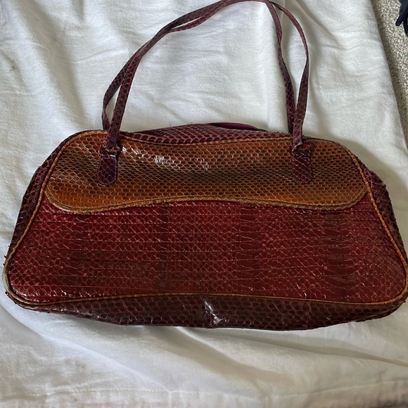 Vintage deep red and tan snake skin purse - Picture 1 of 9